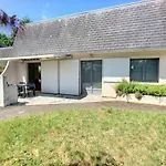 Maison De Plain-pied Avec Jardin, A 200m De La Et 400m Des Commerces - Fr-1-361-58 Tatil Evi *