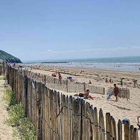 Casa vacanze Maison De Plain-pied Avec Jardin, A 200m De La Et 400m Des Commerces - Fr-1-361-58 *